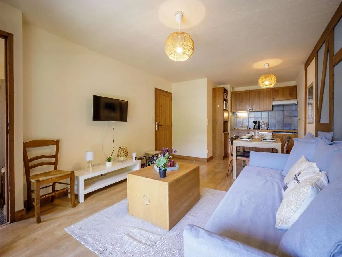 Appartement 6 Pers. Au Centre-Ville Avec Piscine, Sauna, Parking, Et Balcon - Fr-1-296-416 Saint-Lary-Soulan 0*,