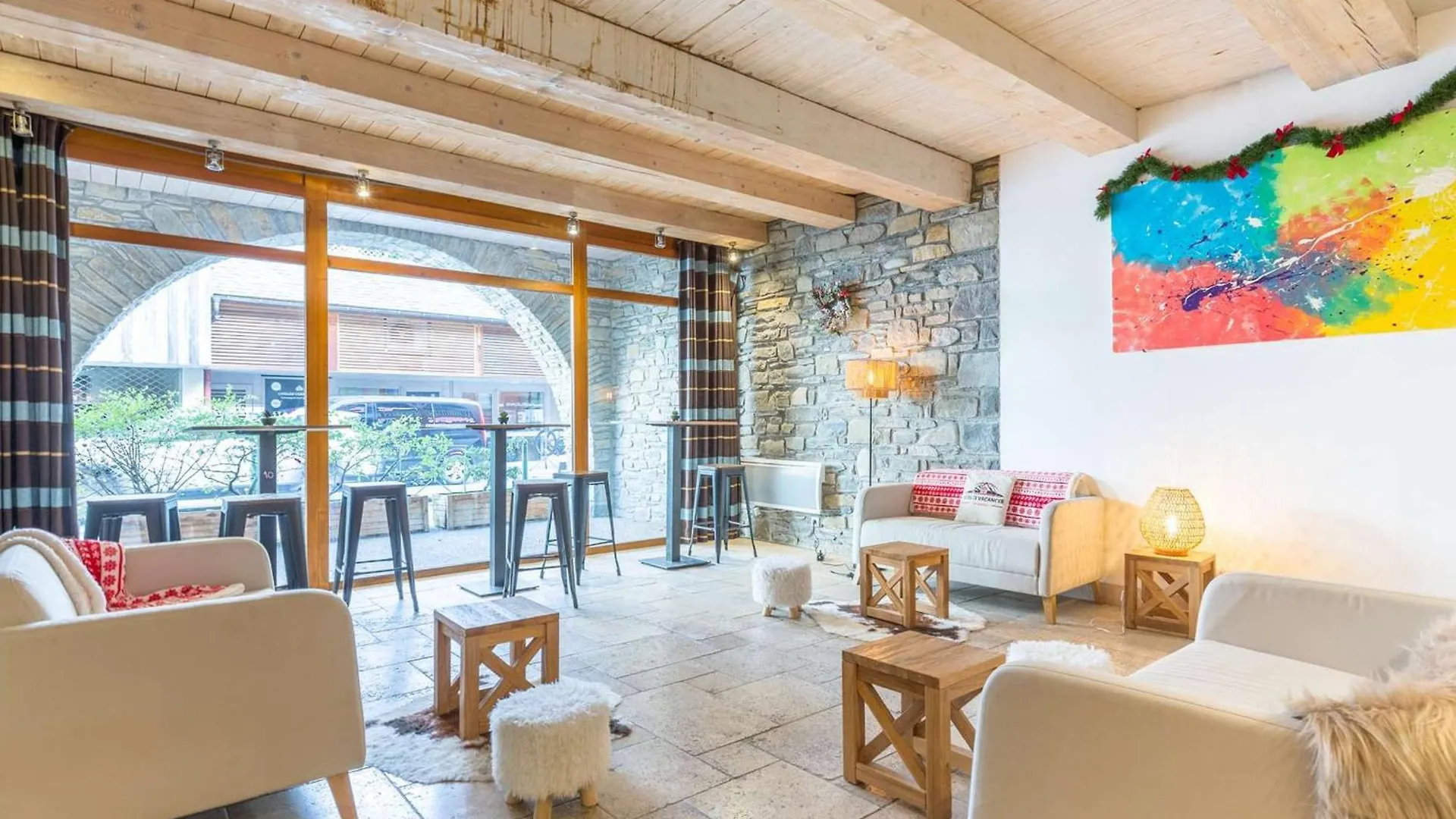 Appartement 6 Pers. Au Centre-Ville Avec Piscine, Sauna, Parking, Et Balcon - Fr-1-296-416 Saint-Lary-Soulan